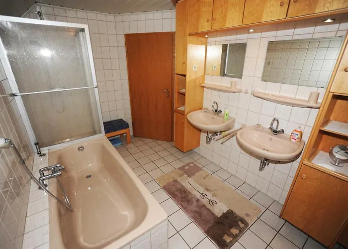 Schilling_ 65043 公寓 *